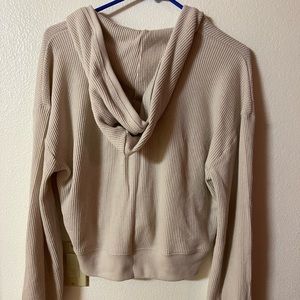 Cream Abercrombie and fitch sweater